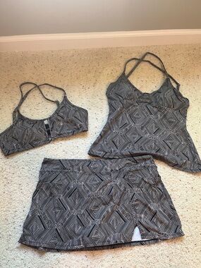 Garnet Hill Black and Tan Geometric Three-Piece Swim Set
